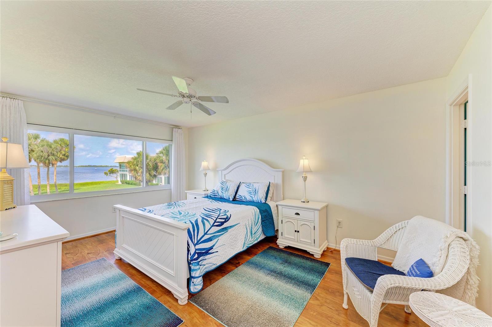 Image 5 of 73 For 4736 Independence Drive 4736