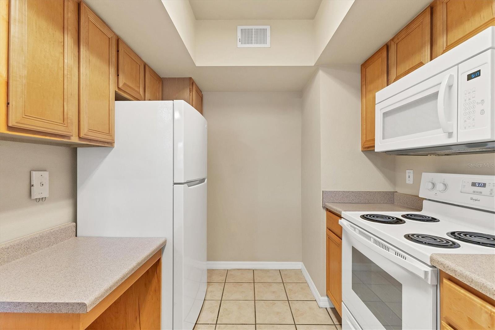 Image 13 of 34 For 1130 Villagio Circle 203