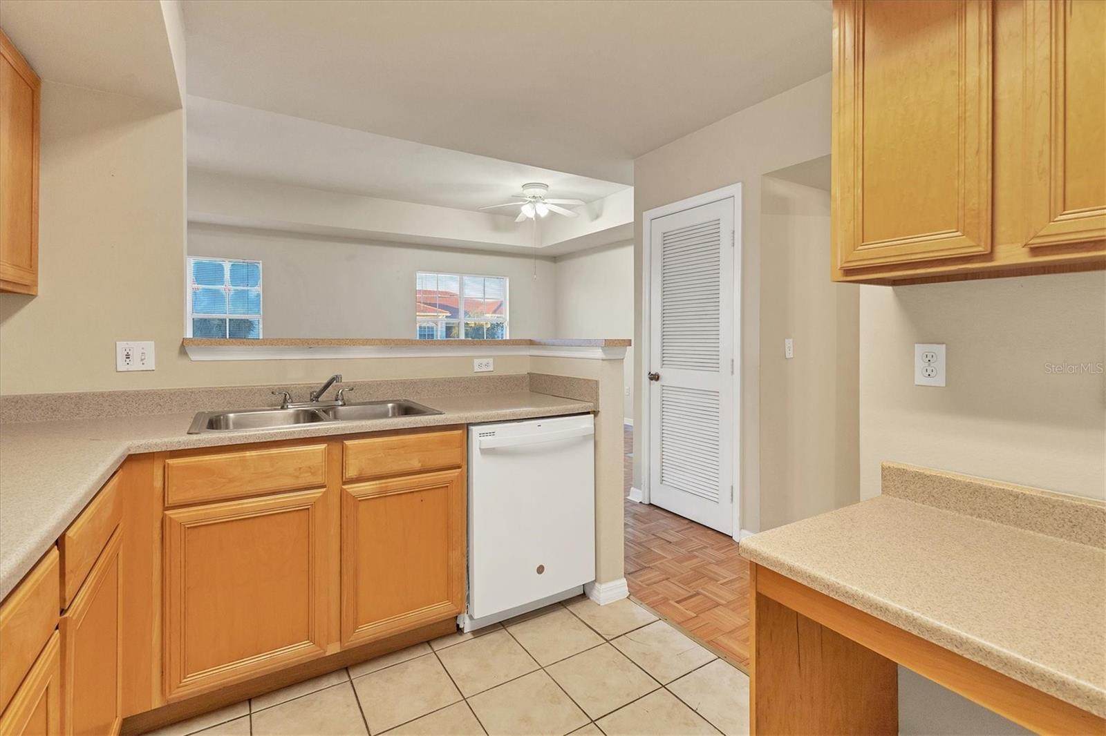Image 15 of 34 For 1130 Villagio Circle 203