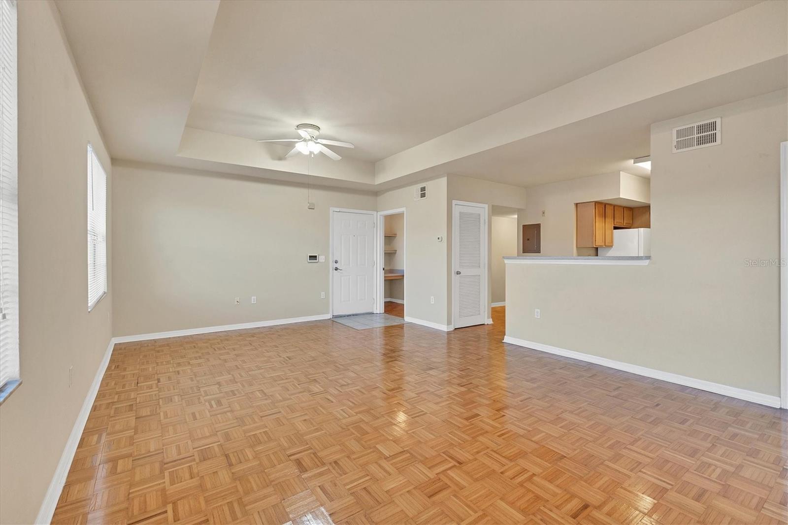 Image 9 of 34 For 1130 Villagio Circle 203
