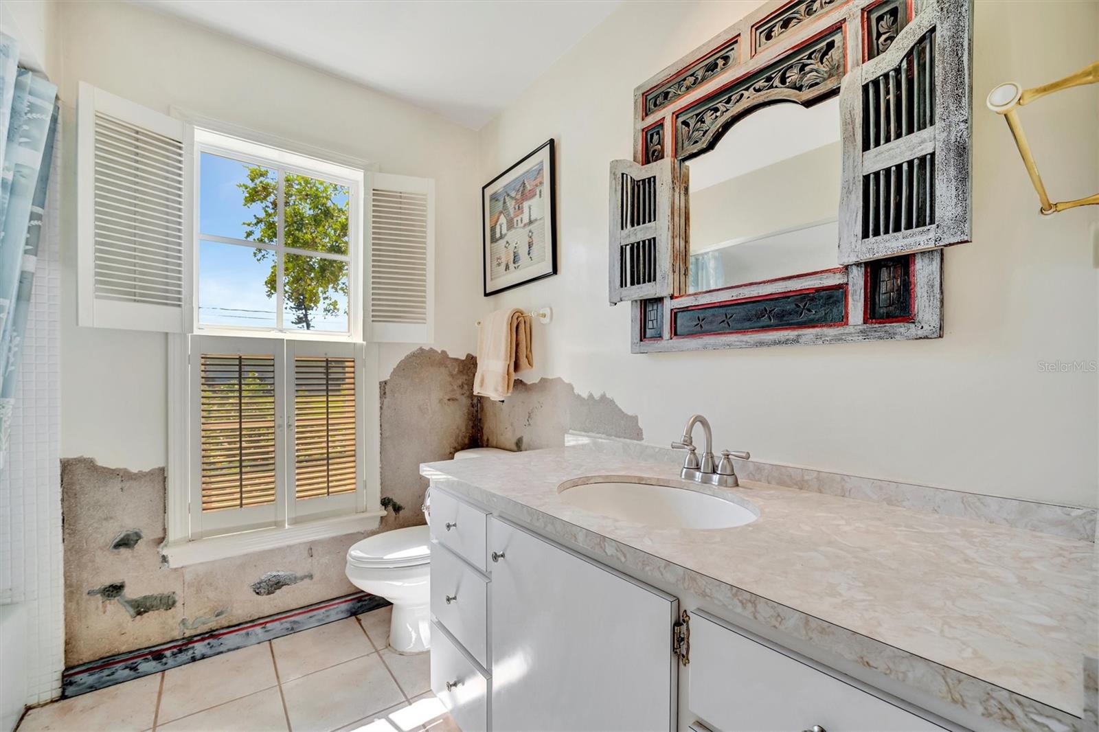 Image 17 of 33 For 3428 Mineola Drive