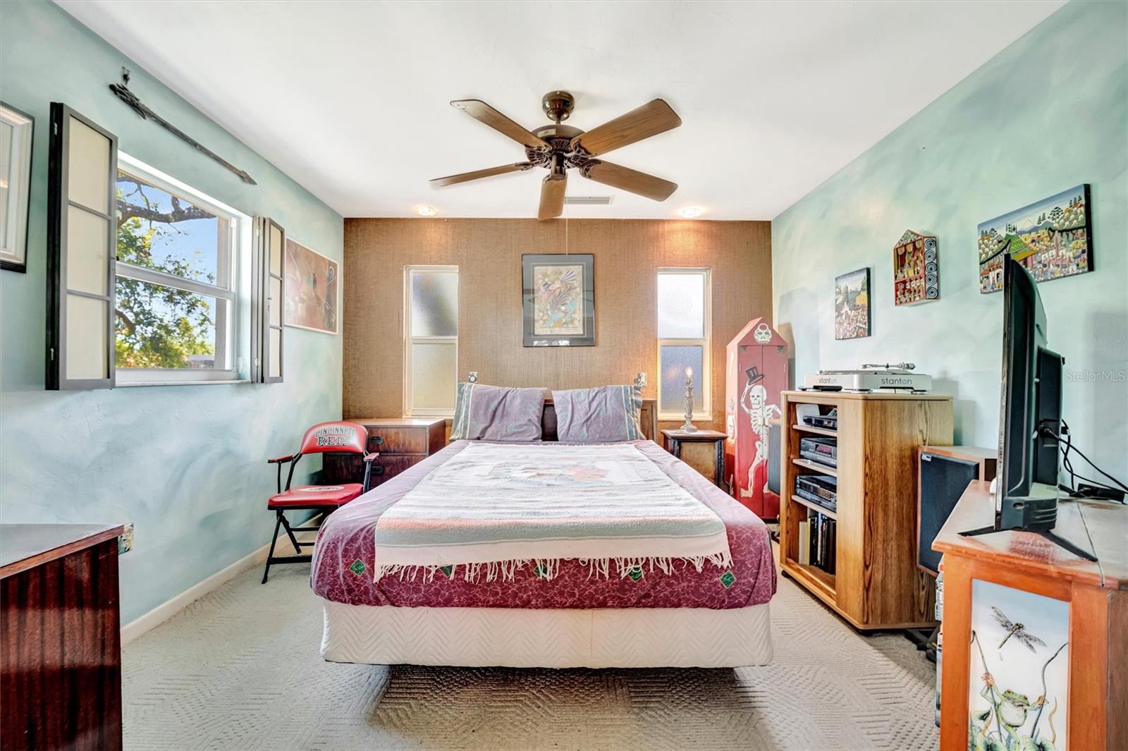 Image 19 of 33 For 3428 Mineola Drive
