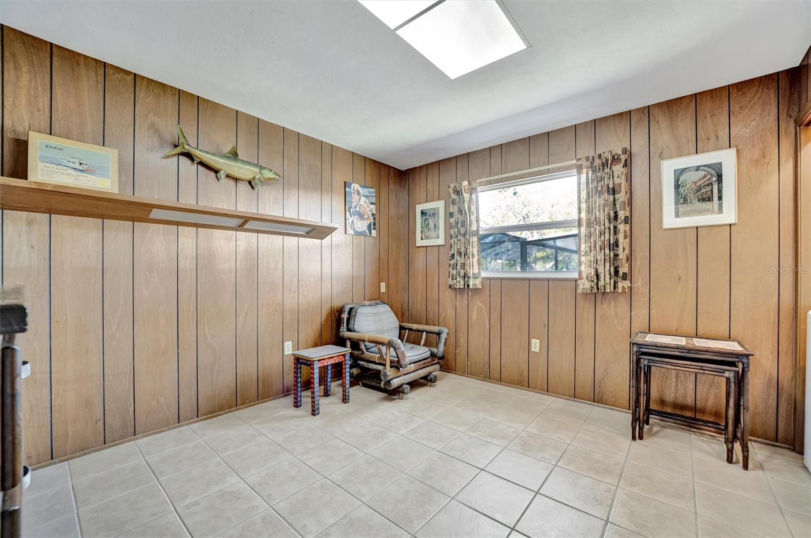 Image 20 of 33 For 3428 Mineola Drive