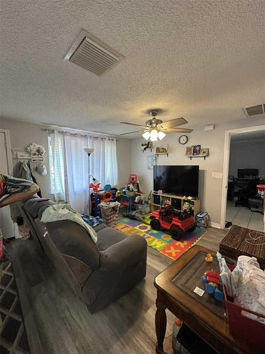 Image 10 of 28 For 200 San Lorenzo Avenue