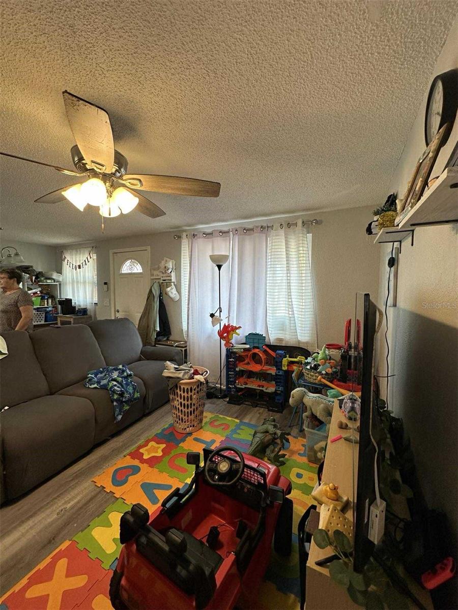 Image 9 of 28 For 200 San Lorenzo Avenue