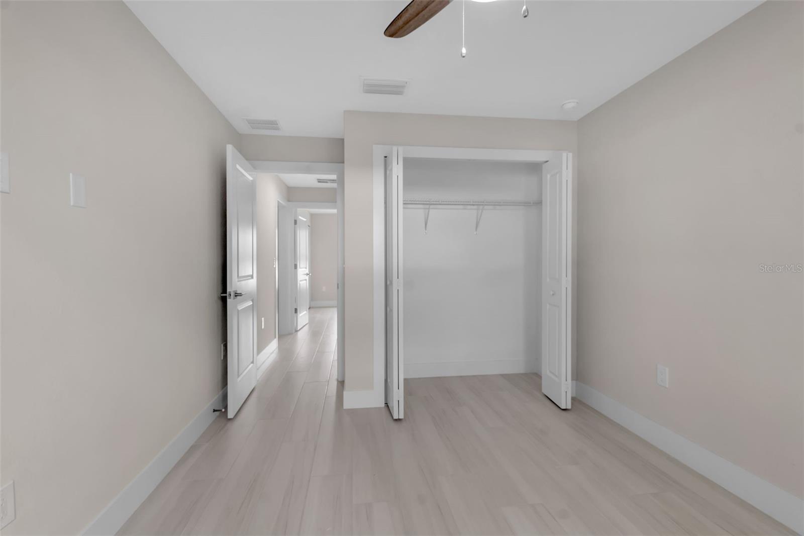 Image 45 of 52 For 23367 Mayville Avenue