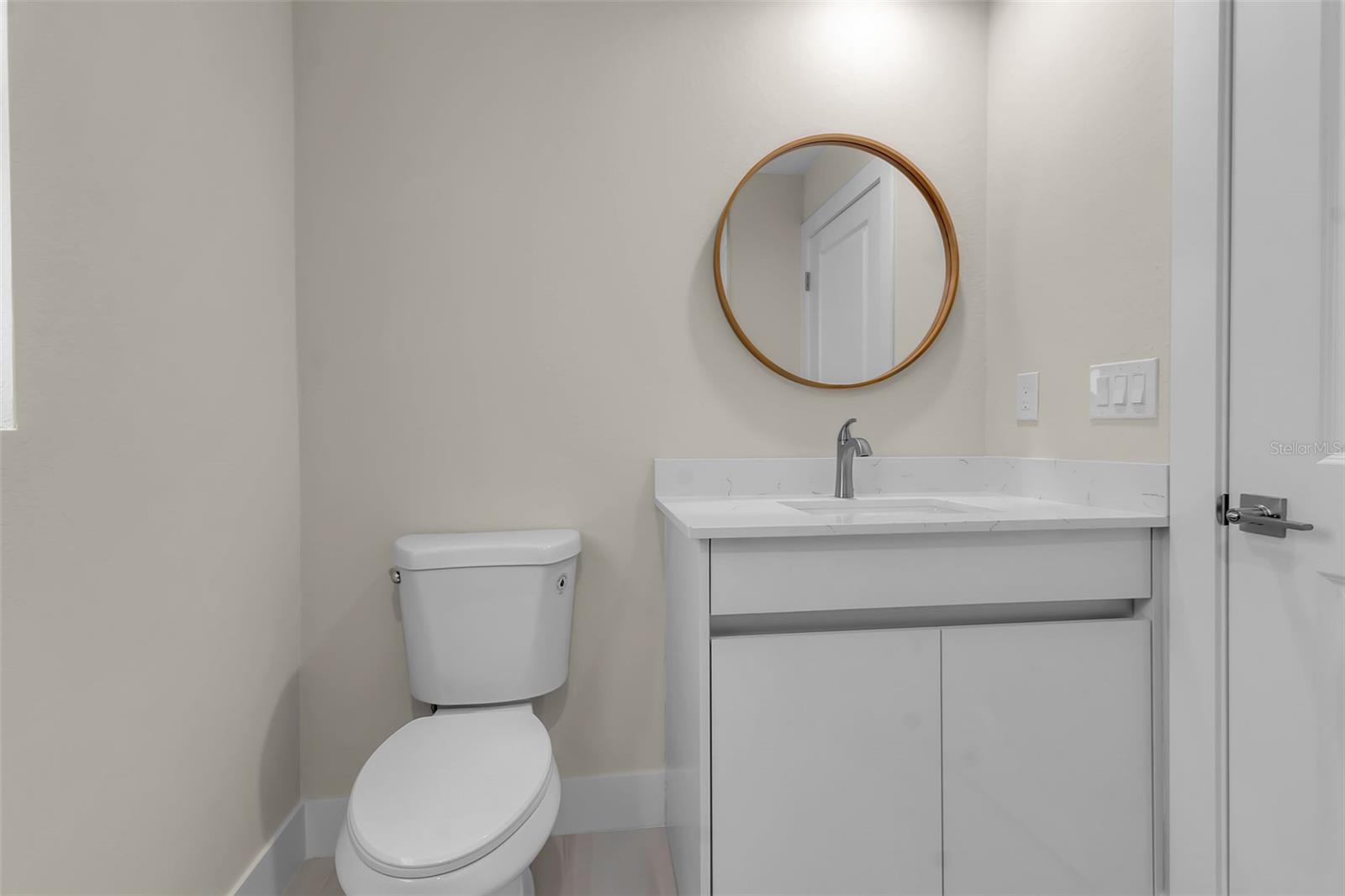 Image 47 of 52 For 23367 Mayville Avenue