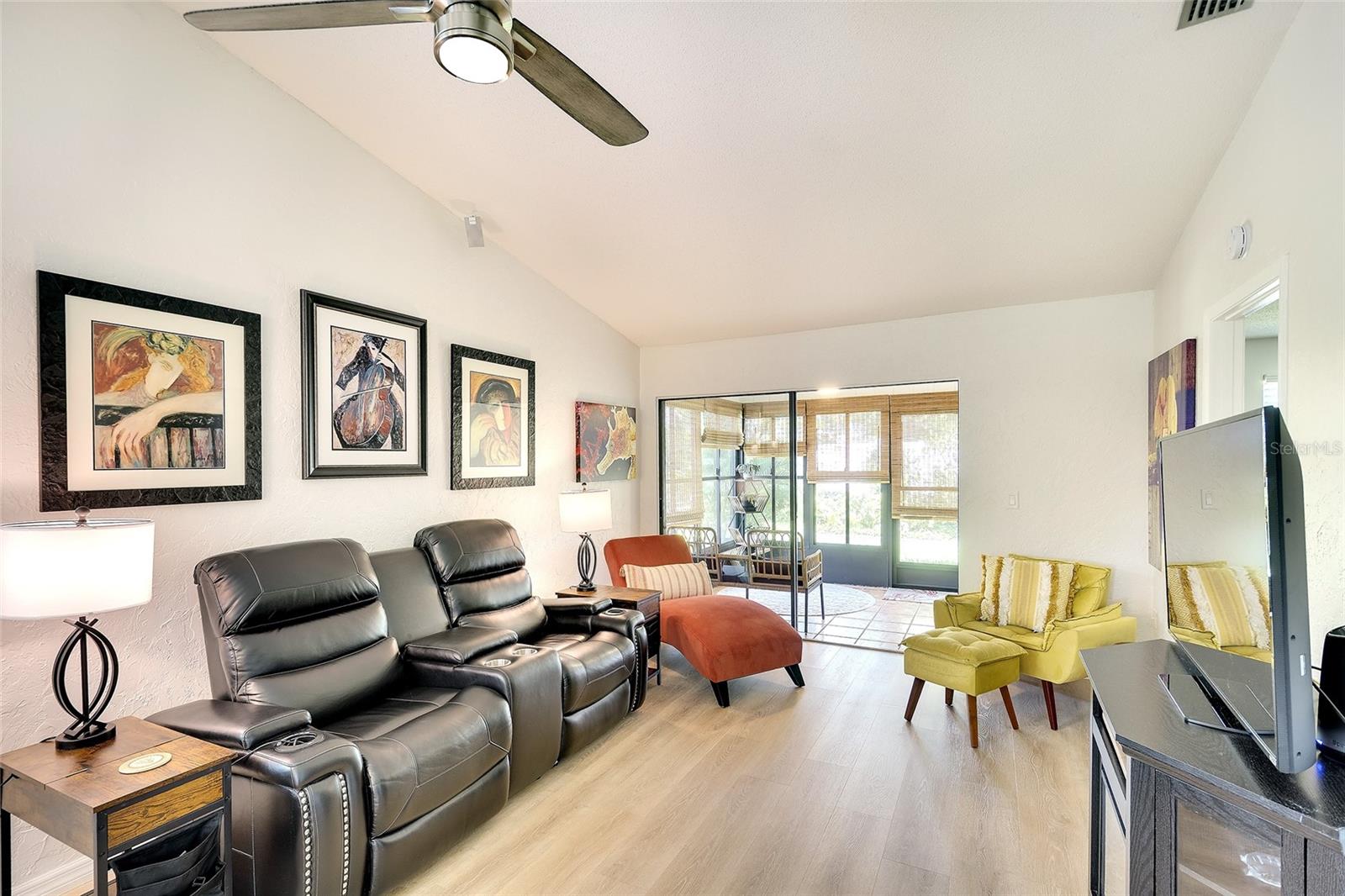 Image 8 of 28 For 6024 28th Street W