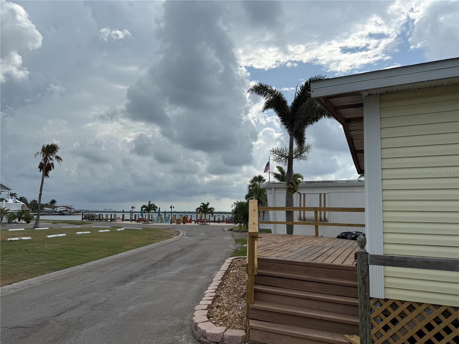 Image 2 of 12 For 2601 Gulf Drive N B4