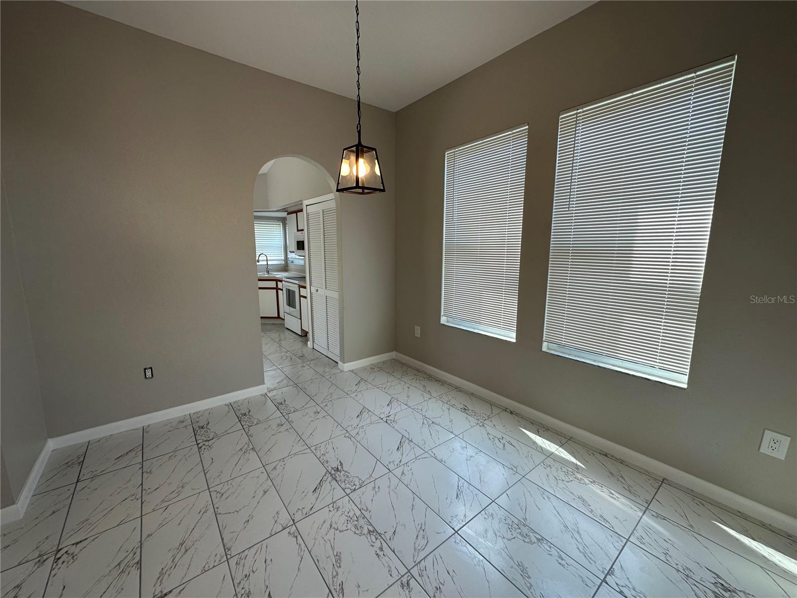 Image 17 of 57 For 1471 Capricorn Boulevard A & B