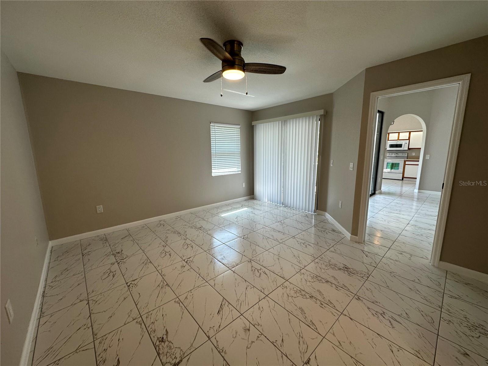 Image 8 of 57 For 1471 Capricorn Boulevard A & B