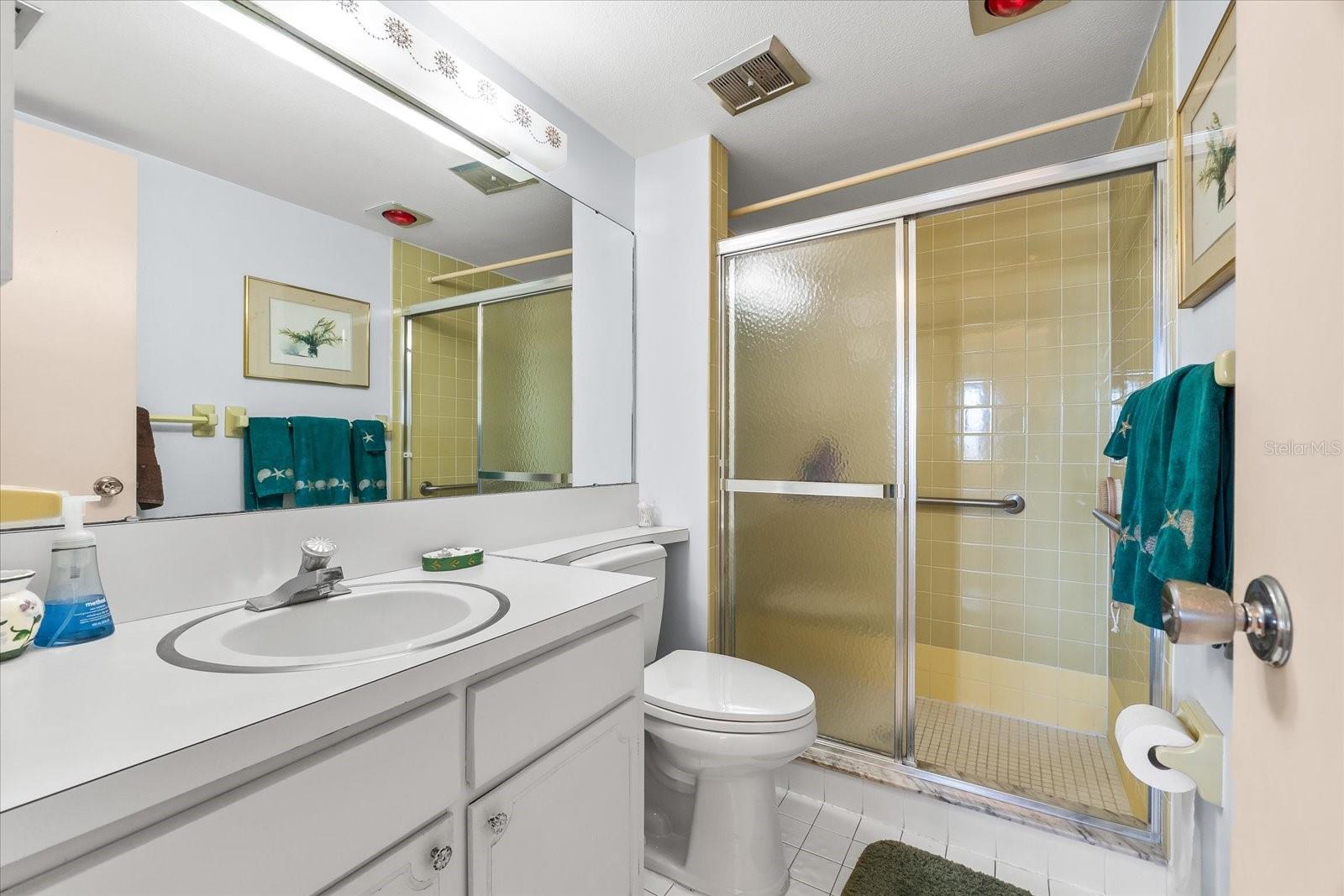 Image 27 of 83 For 5600 Beach Way Drive 201