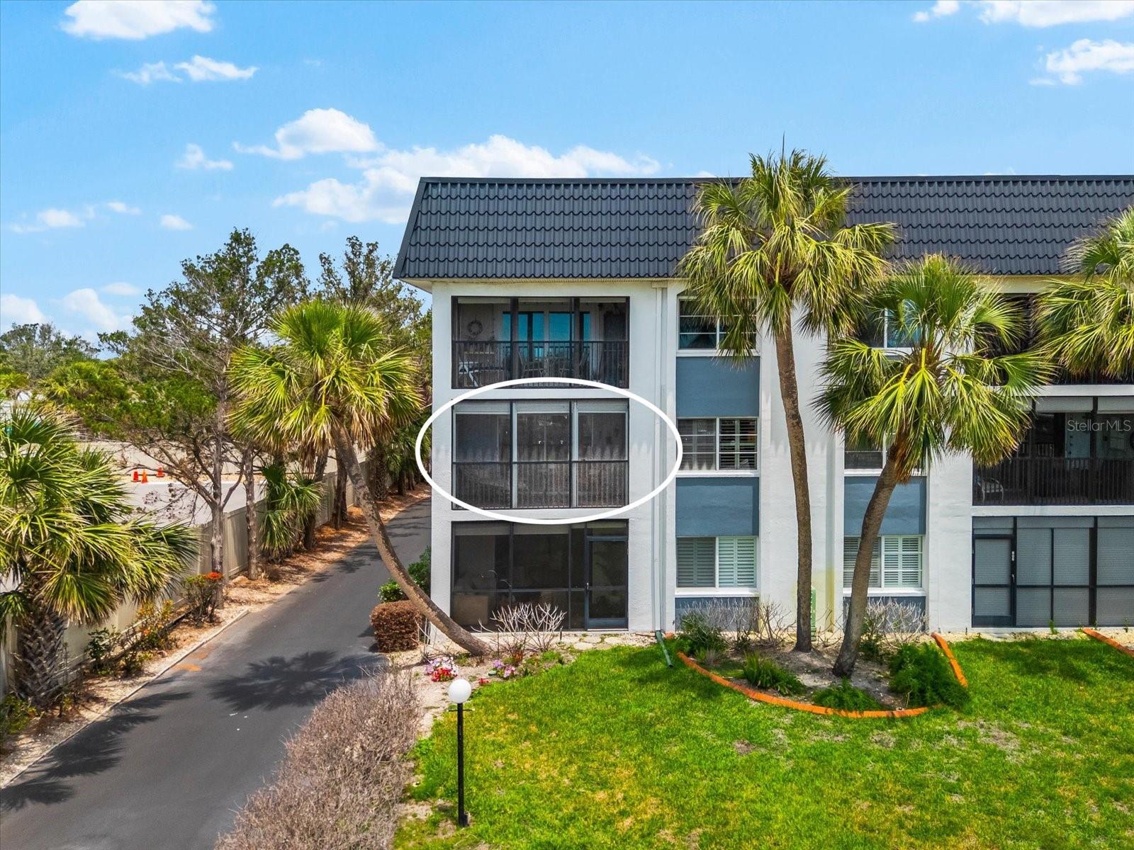 Image 3 of 83 For 5600 Beach Way Drive 201