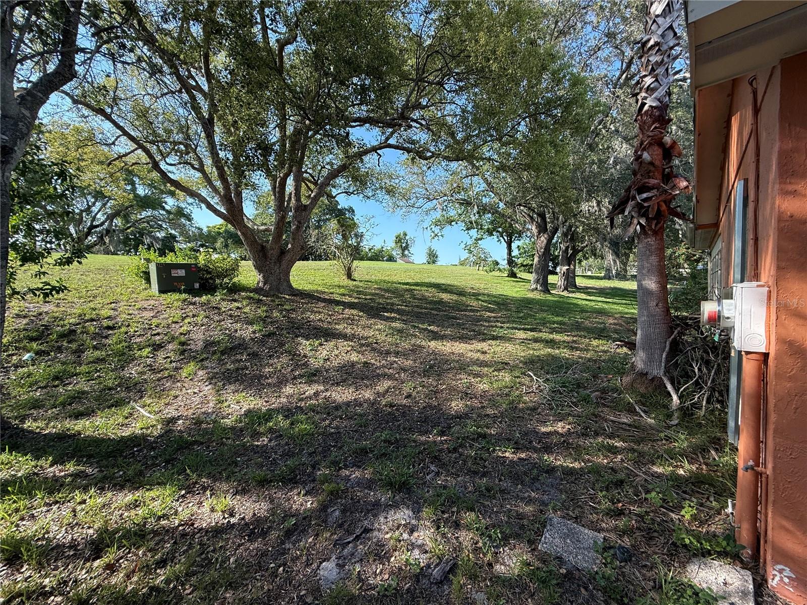 Image 14 of 44 For 13017 Club Drive