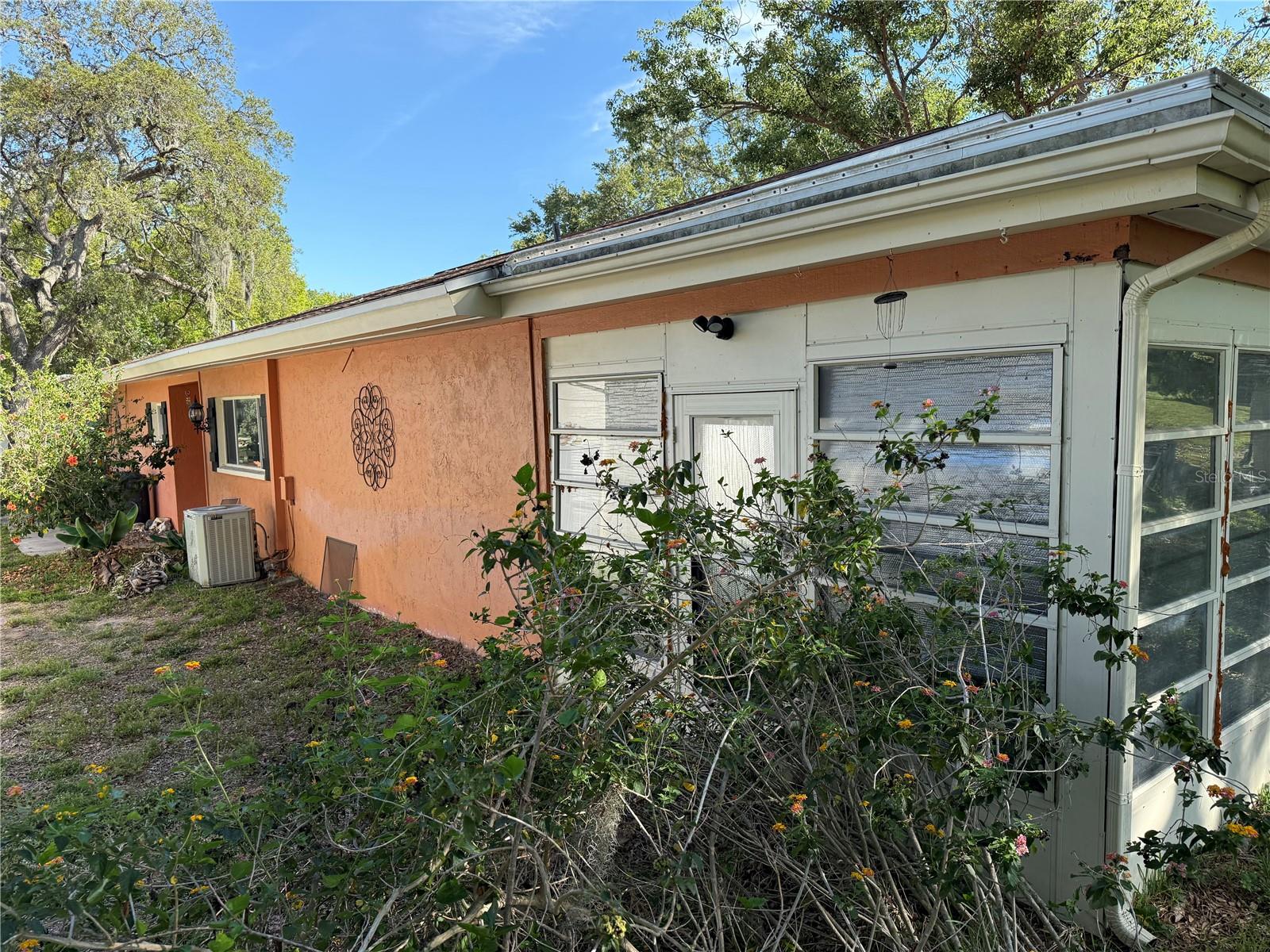 Image 8 of 44 For 13017 Club Drive