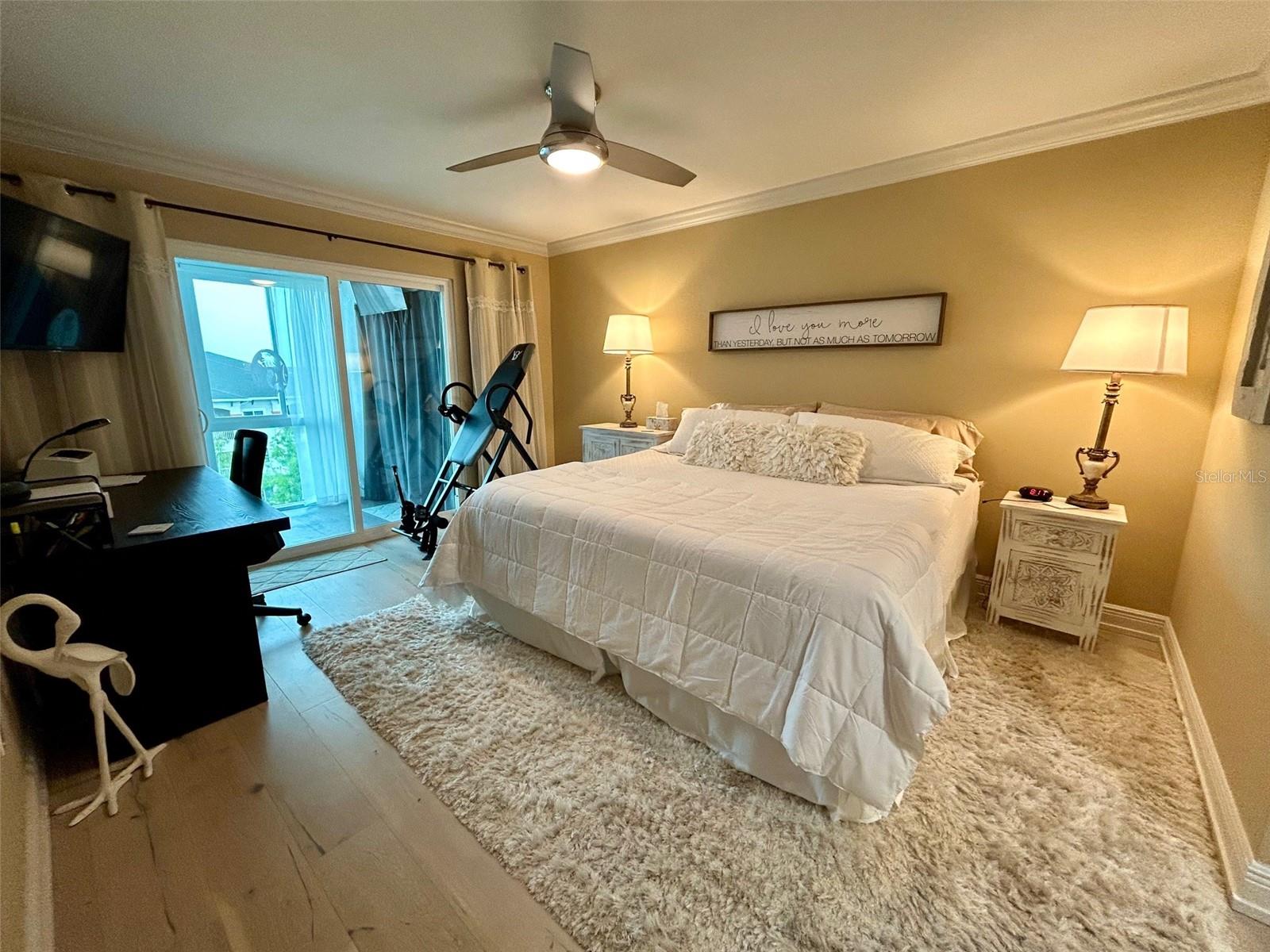 Image 22 of 64 For 3272 Lake Bayshore Drive 515