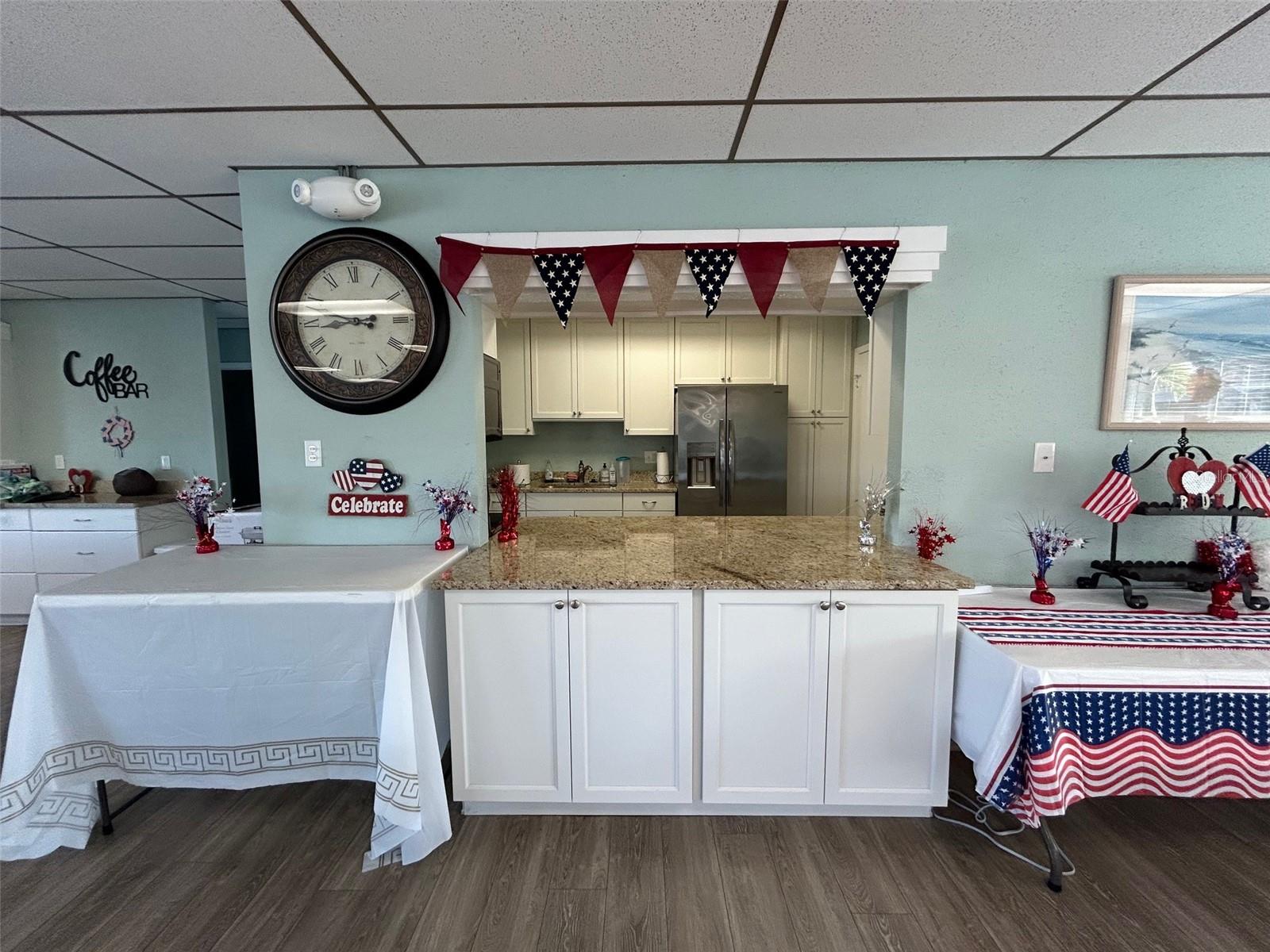 Image 37 of 64 For 3272 Lake Bayshore Drive 515