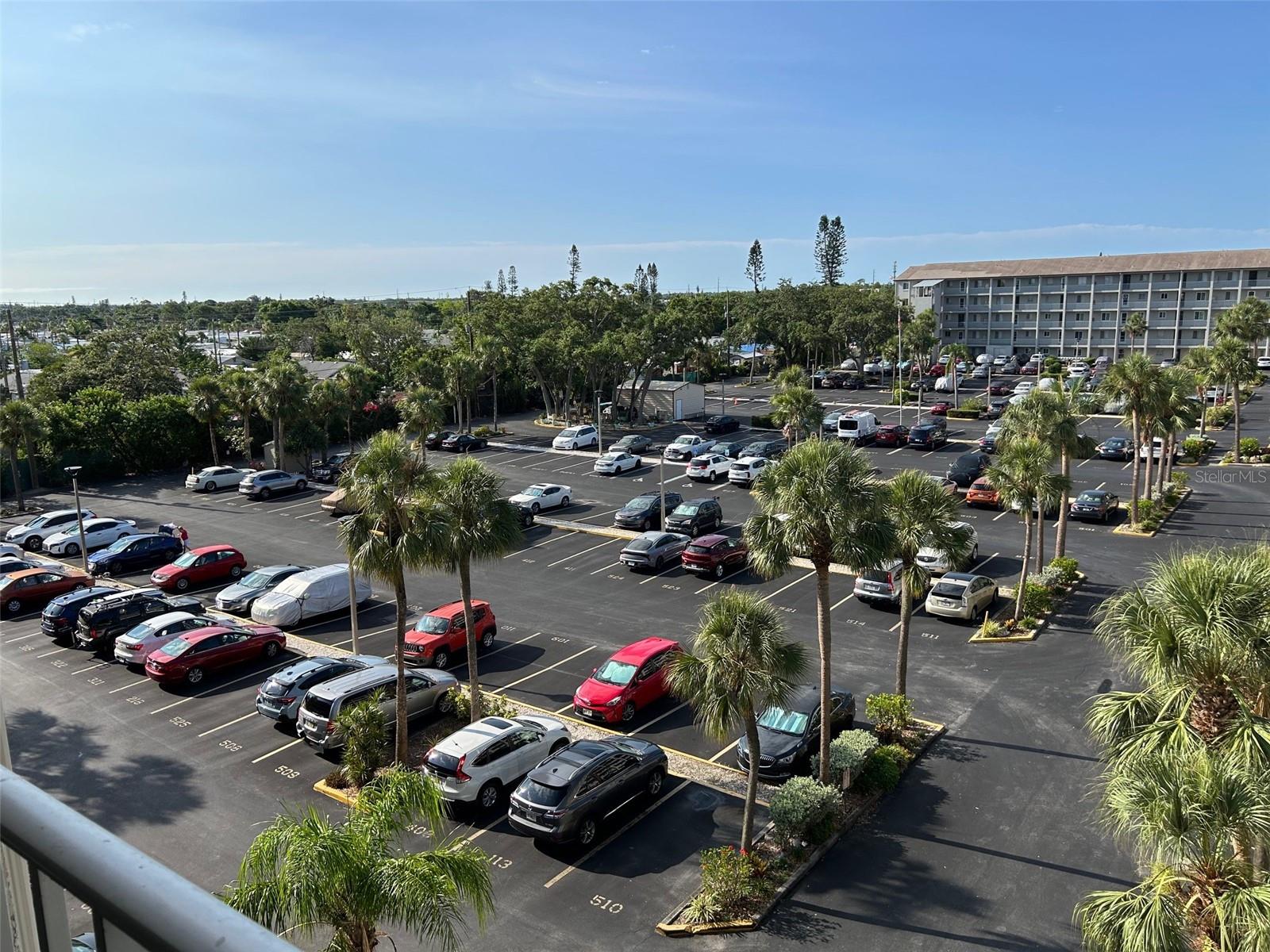 Image 44 of 64 For 3272 Lake Bayshore Drive 515