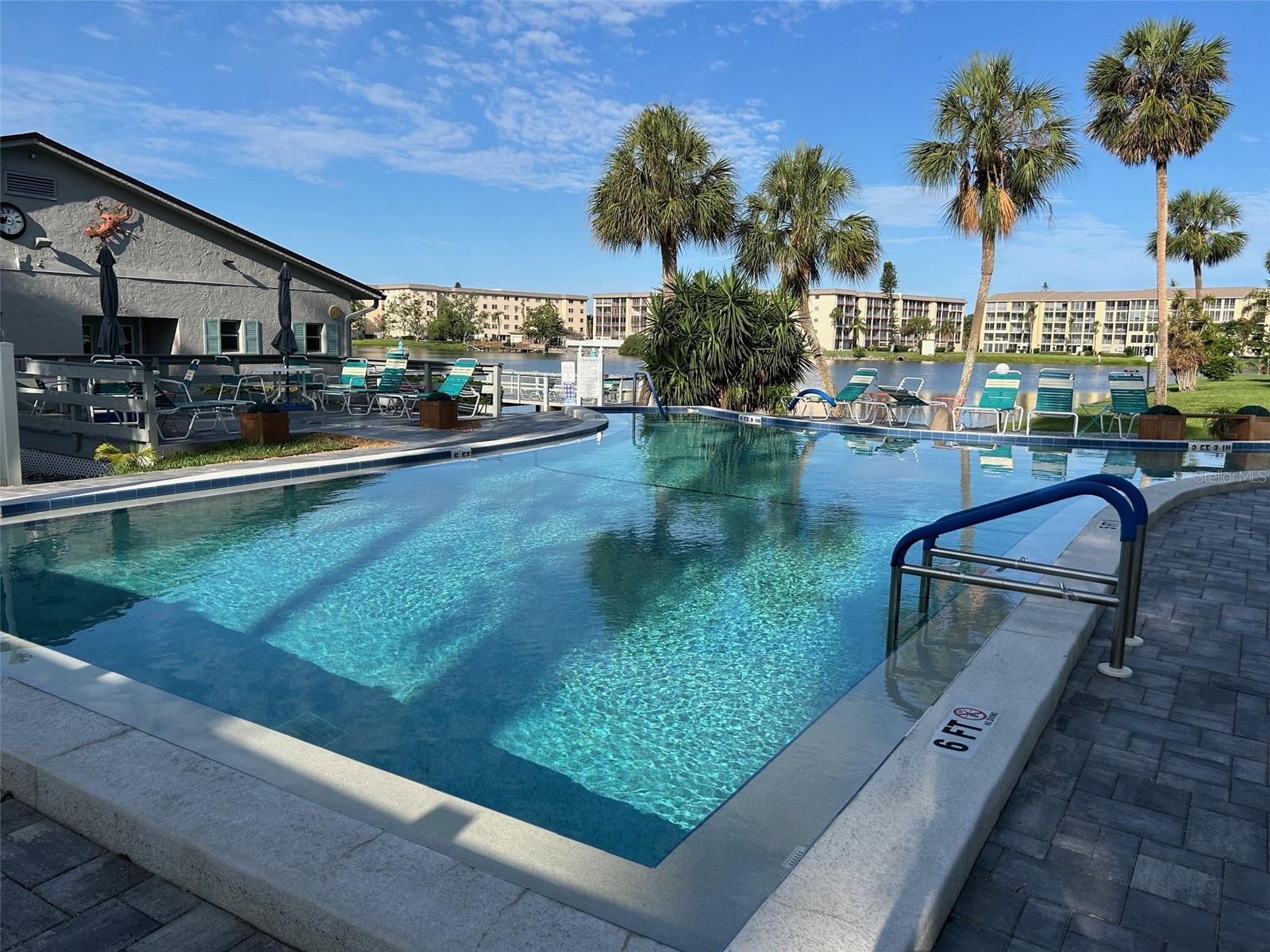 Image 61 of 64 For 3272 Lake Bayshore Drive 515