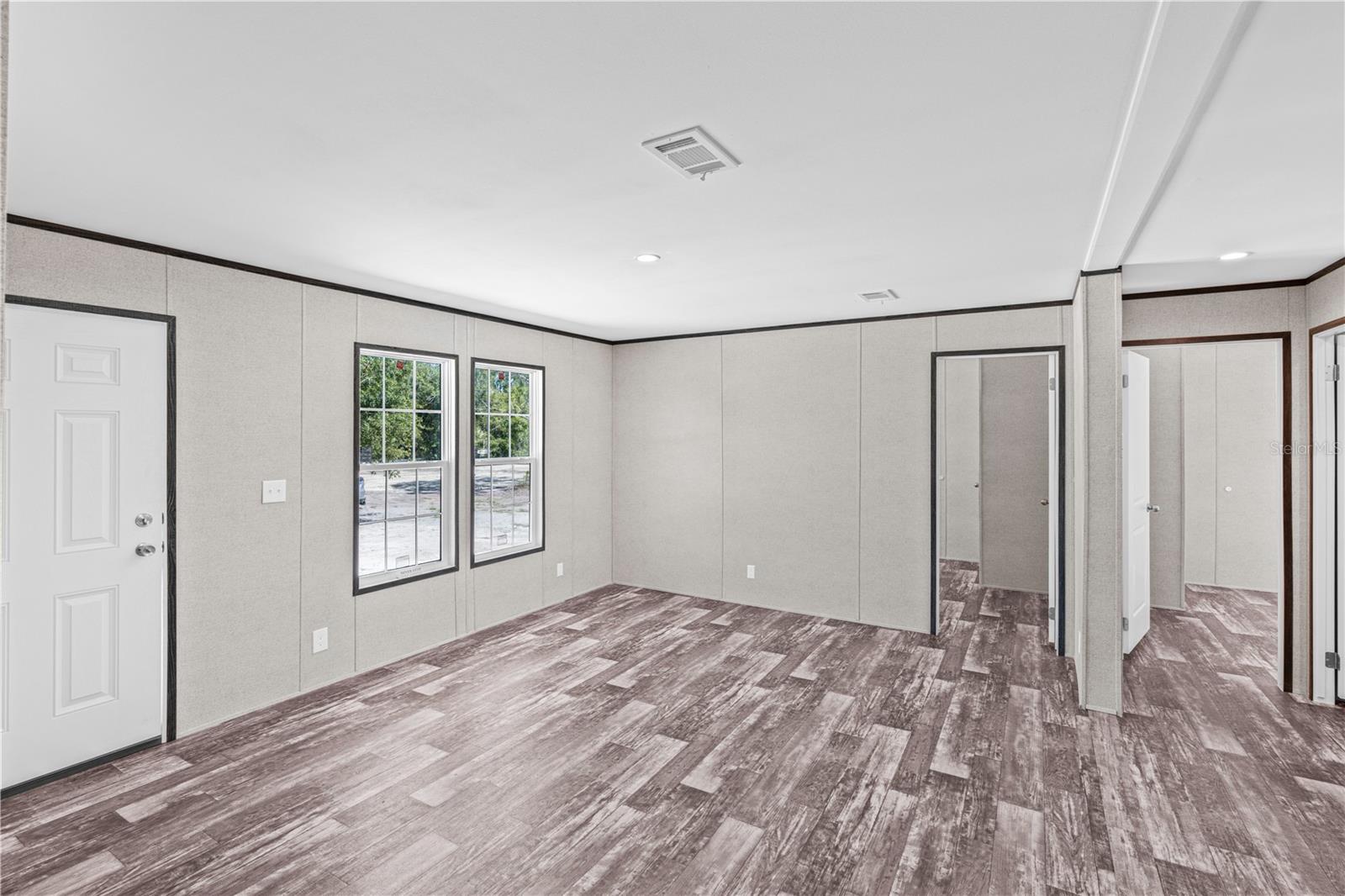 Image 12 of 40 For 8426 Sweden Boulevard
