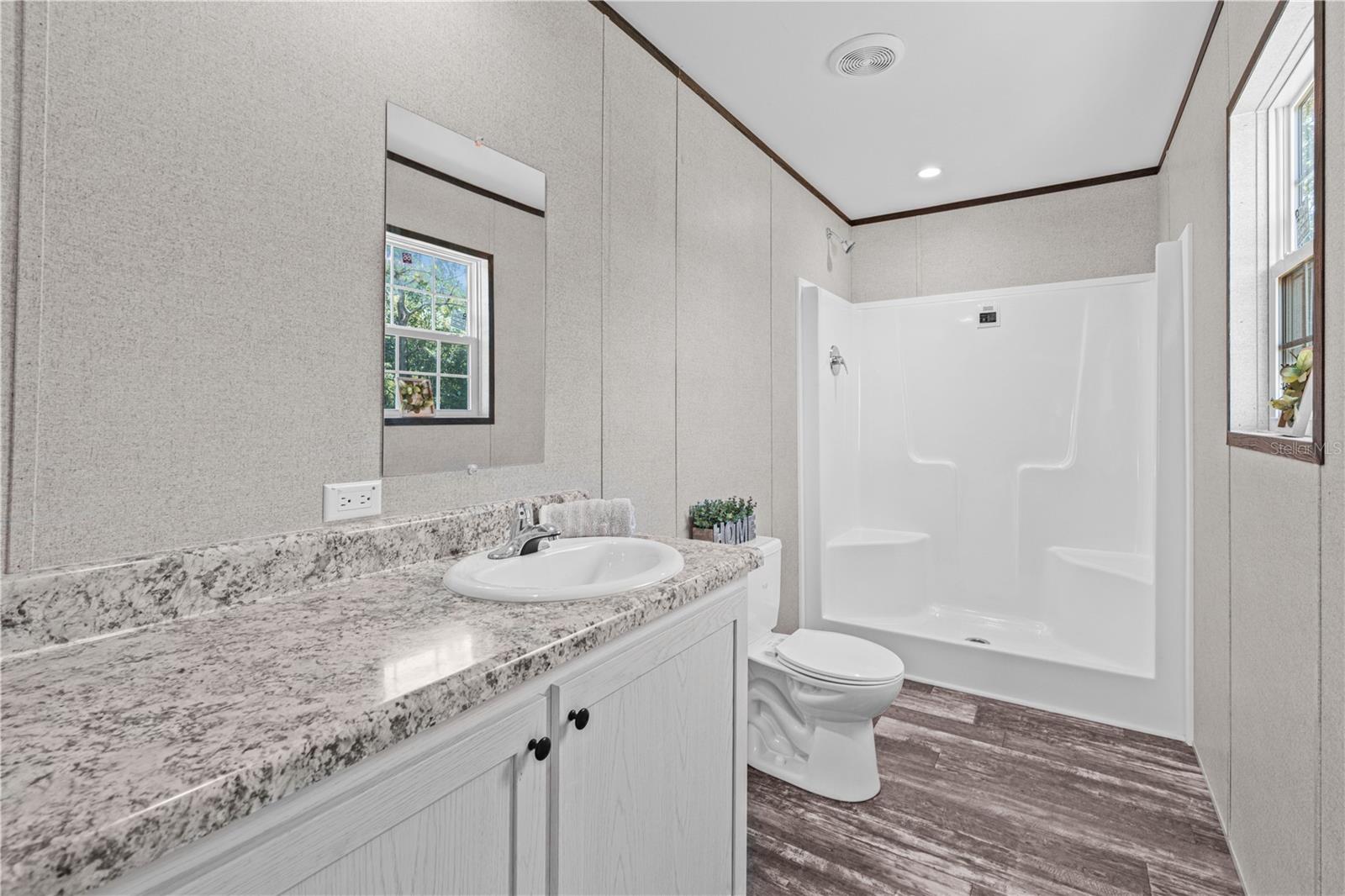 Image 30 of 40 For 8426 Sweden Boulevard