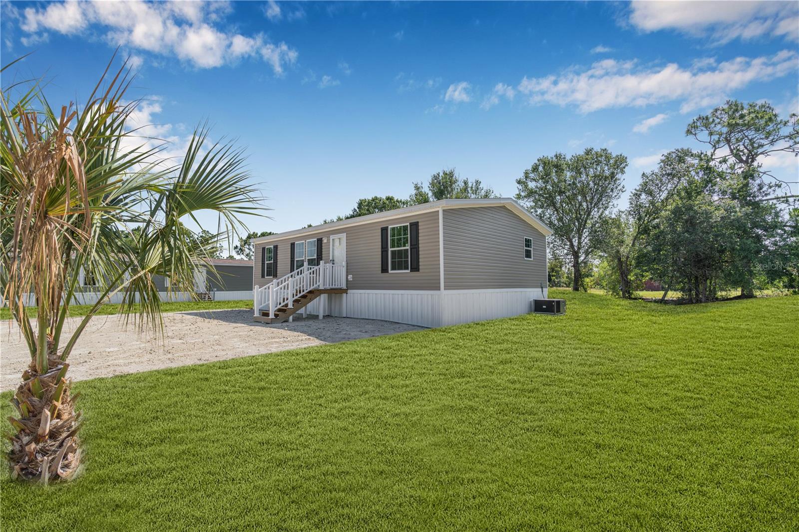 Image 6 of 40 For 8426 Sweden Boulevard