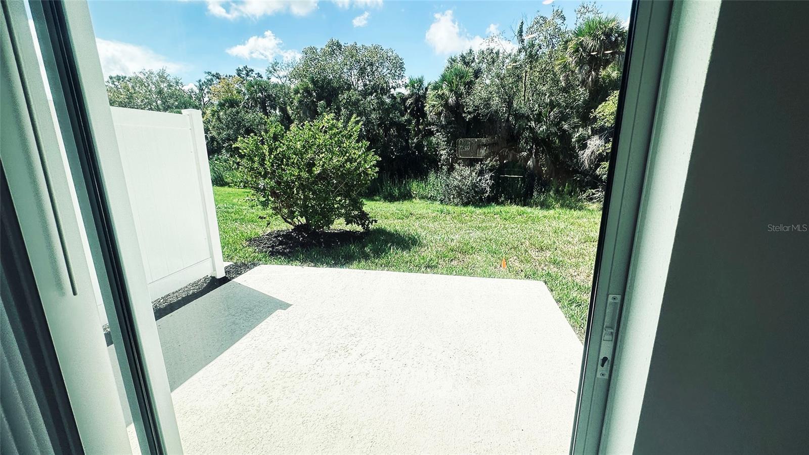 Image 11 of 39 For 8505 Lunar Skye Street