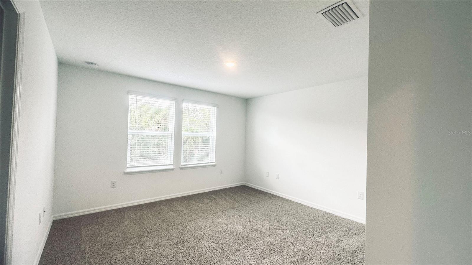 Image 14 of 39 For 8505 Lunar Skye Street