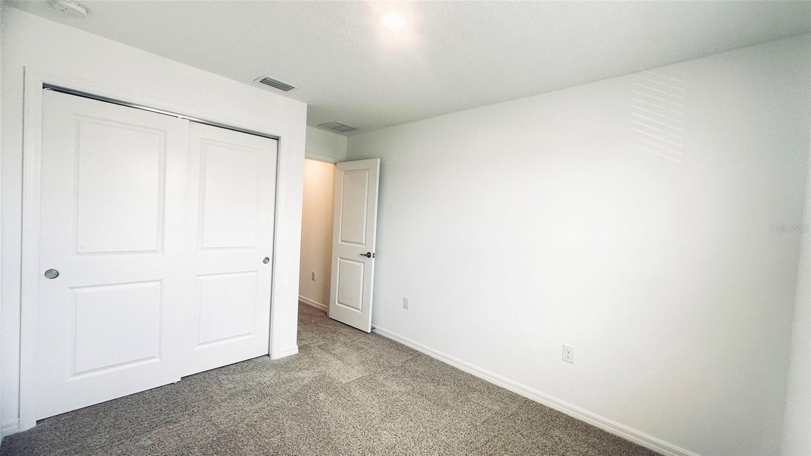 Image 19 of 39 For 8505 Lunar Skye Street