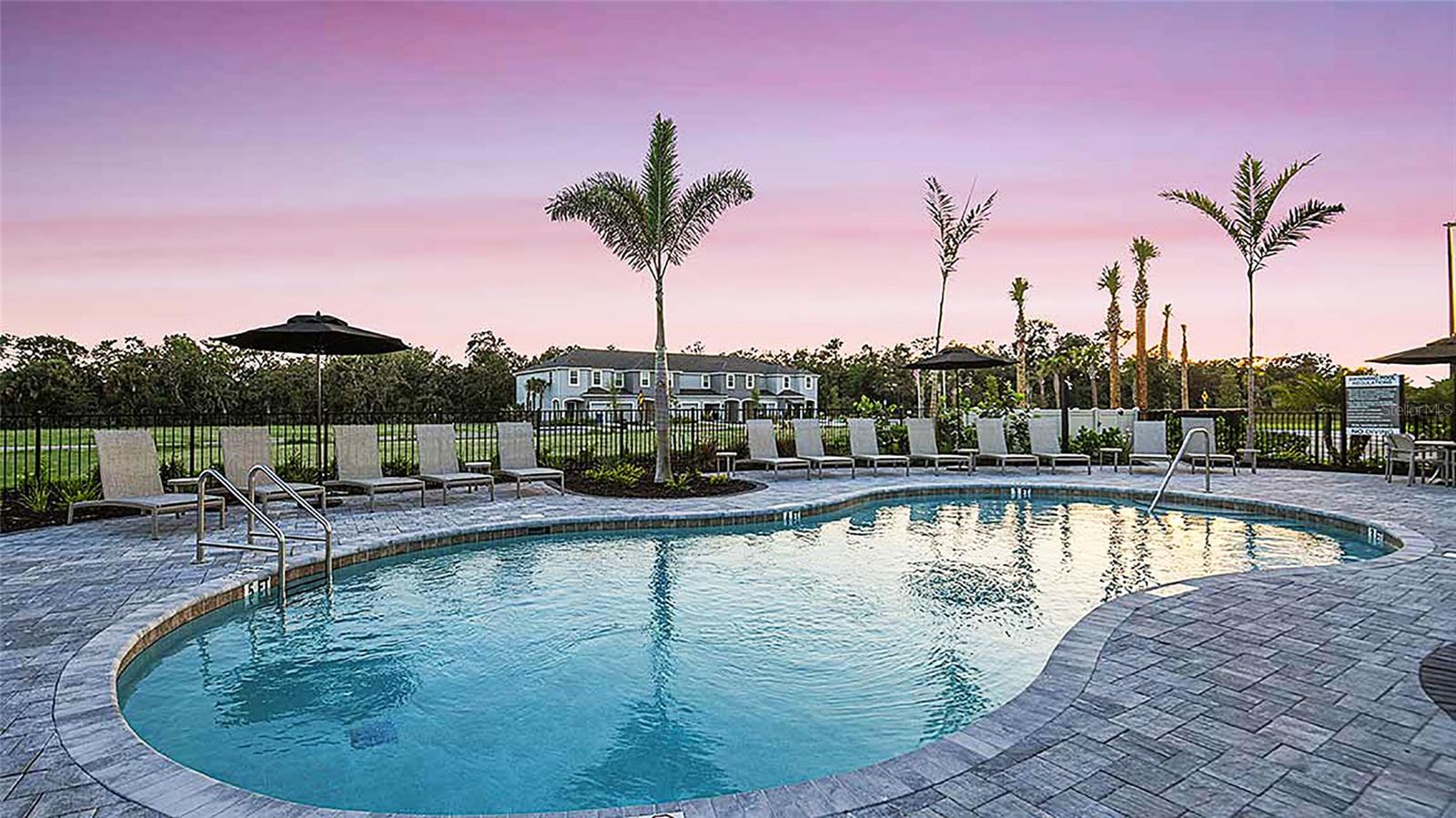 Image 31 of 39 For 8505 Lunar Skye Street
