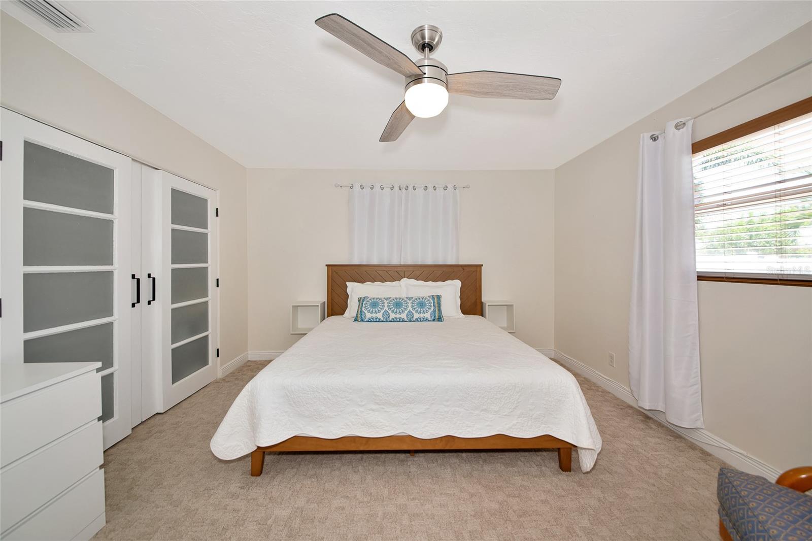Image 15 of 40 For 2363 Milford Circle