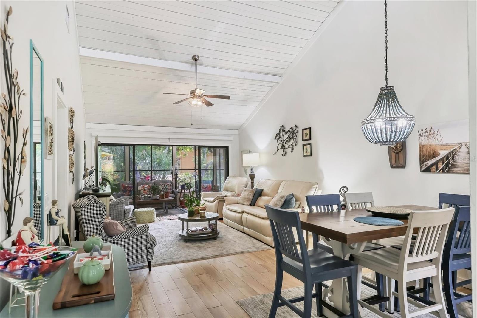 Image 14 of 49 For 7915 4th Avenue W 7915
