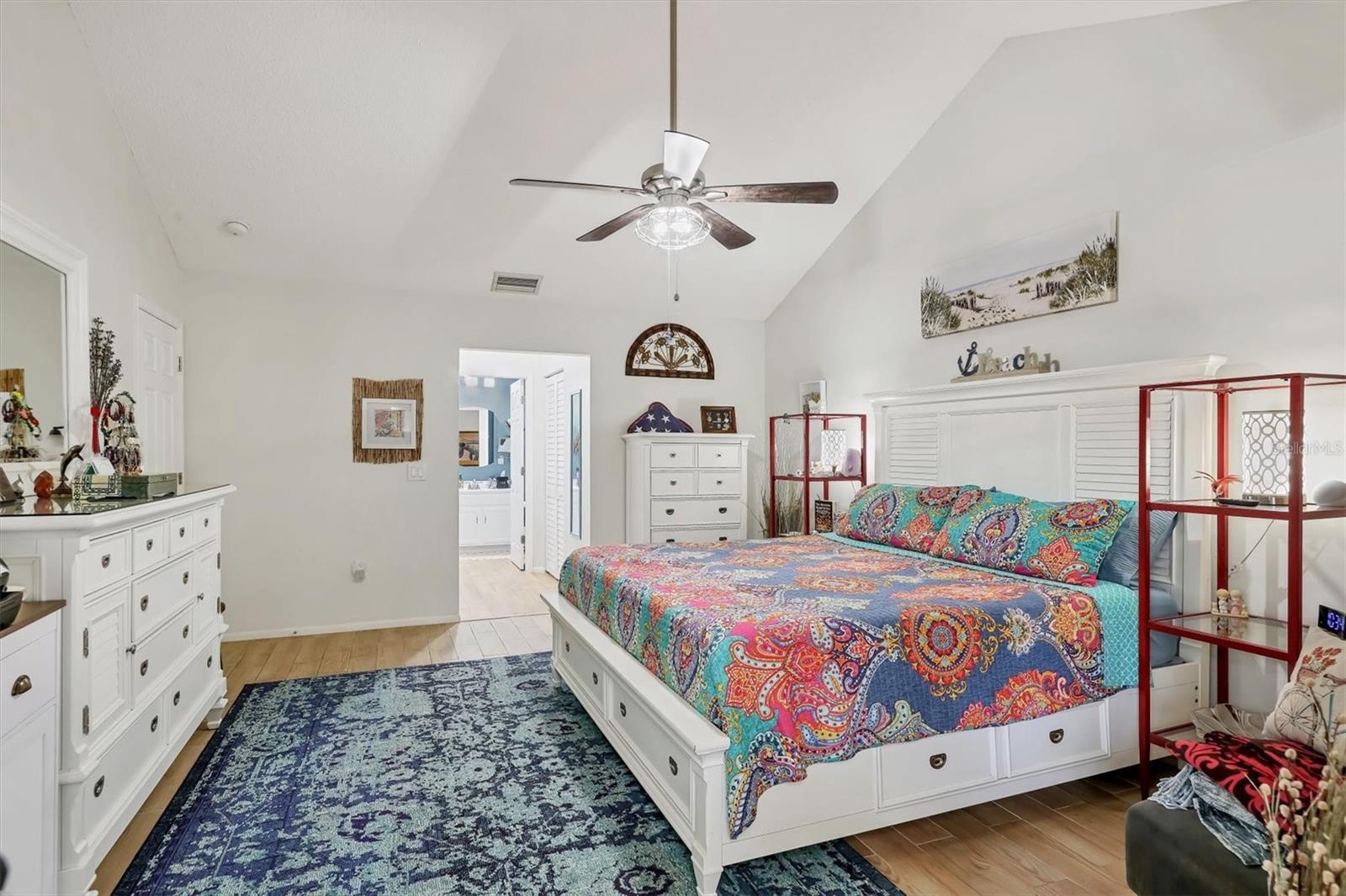 Image 19 of 49 For 7915 4th Avenue W 7915