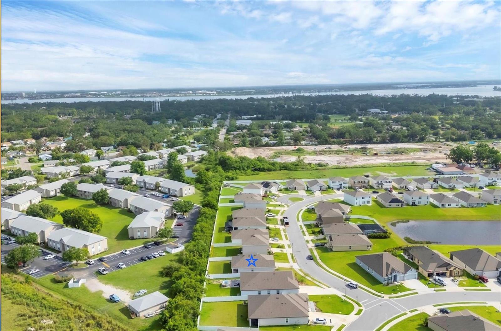 Image 4 of 35 For 2105 Grand Flora Trail