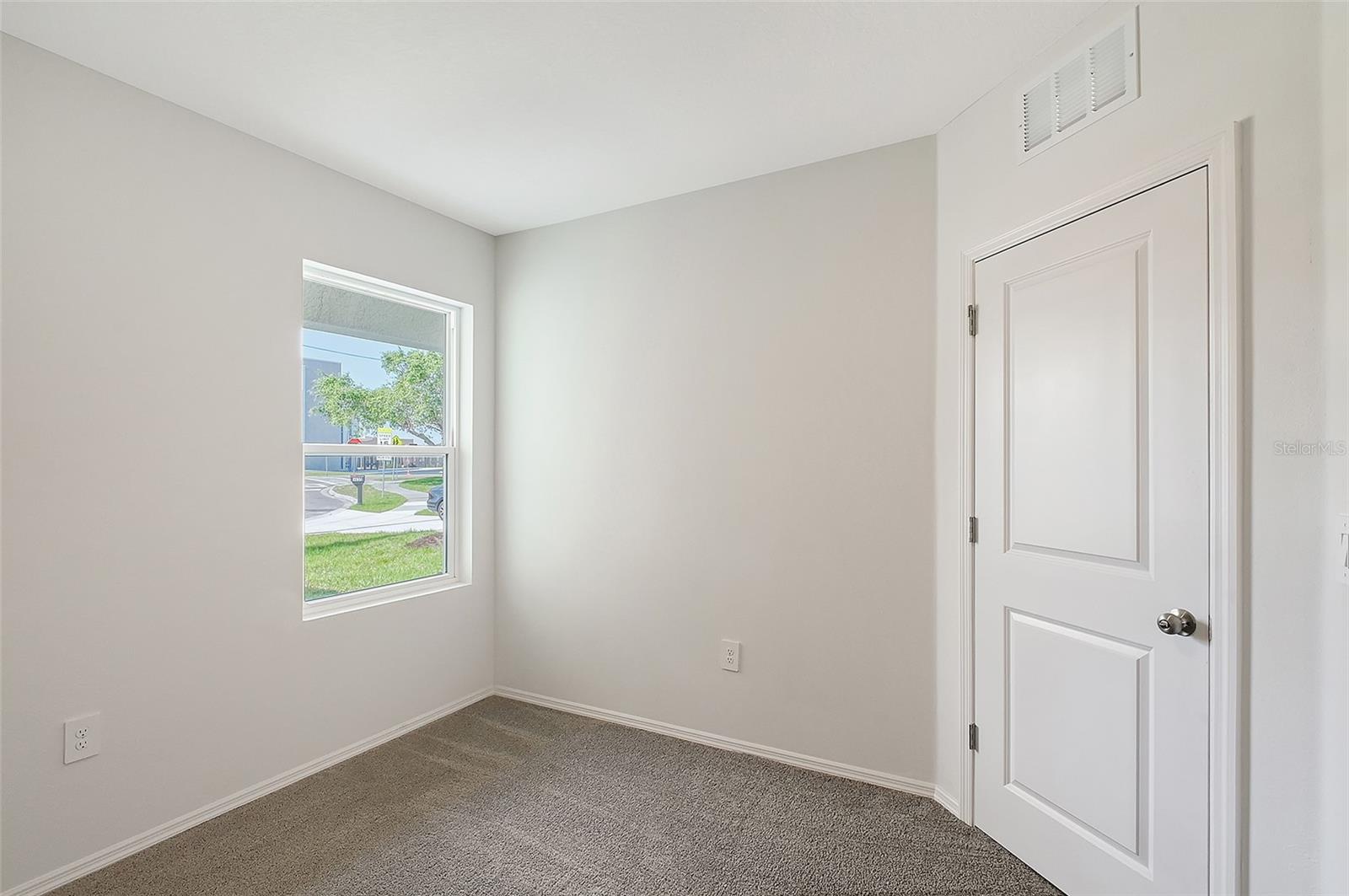 Image 19 of 30 For 1643 35th Street