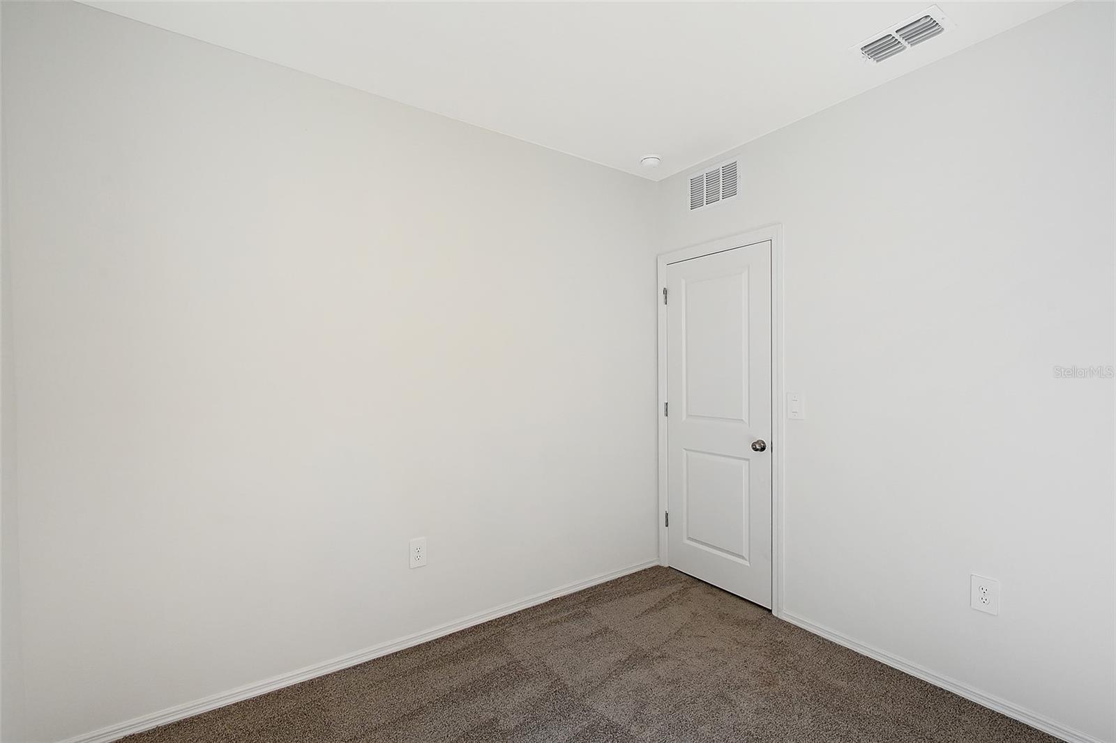 Image 22 of 30 For 1643 35th Street