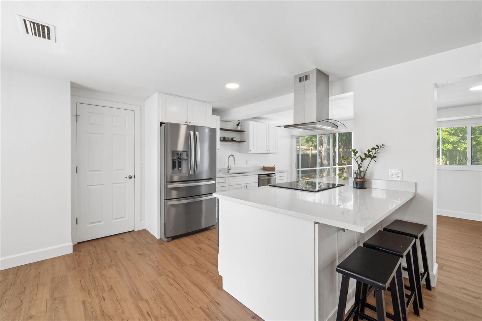 Image 11 of 40 For 3975 Coleridge Place