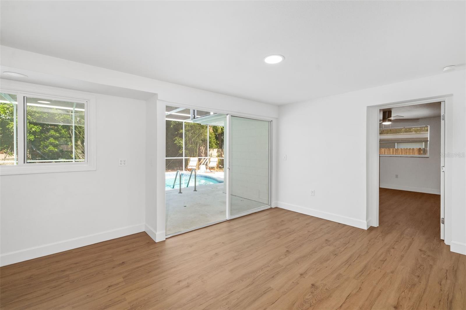 Image 16 of 40 For 3975 Coleridge Place