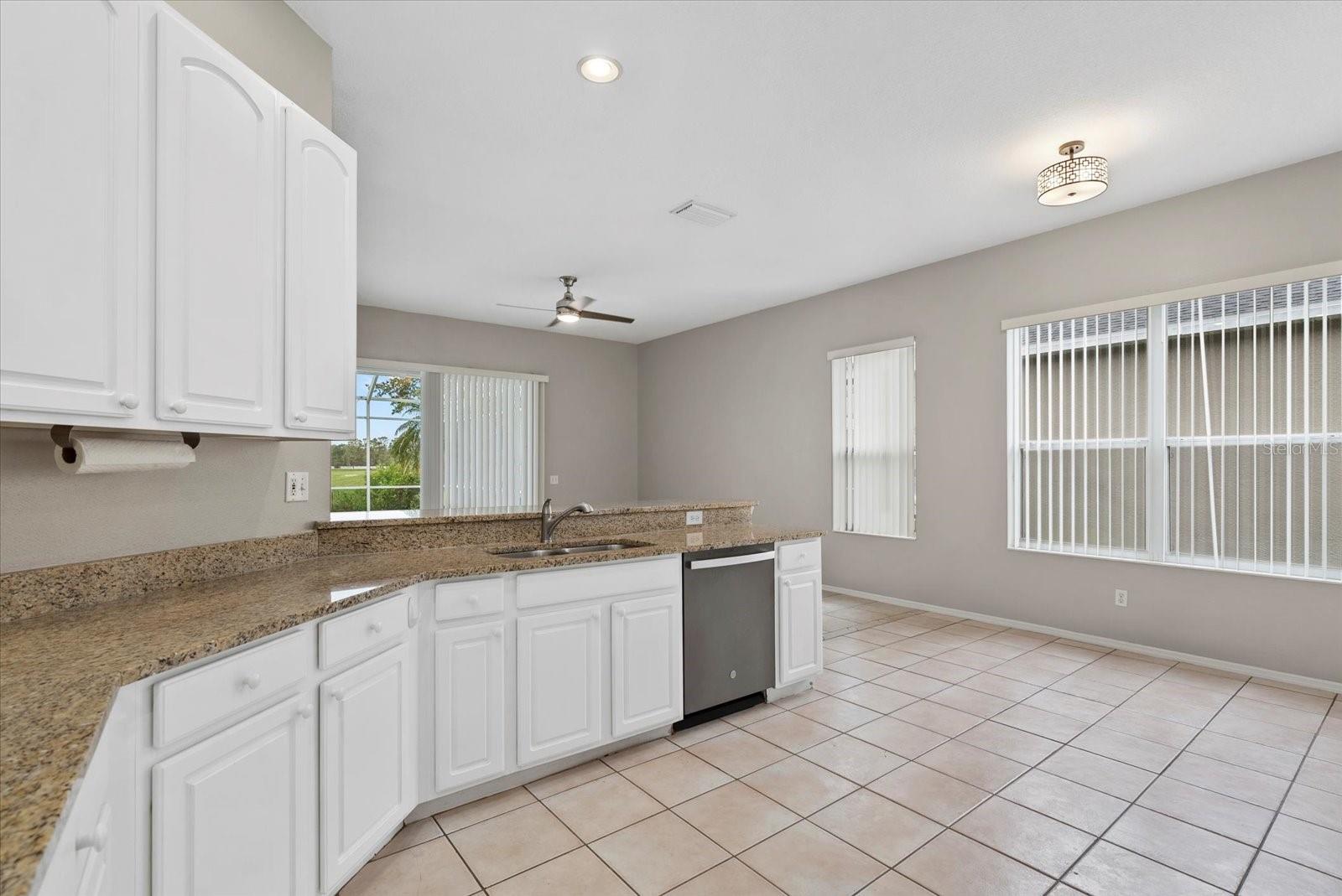 Image 17 of 40 For 7744 Castleisland Drive