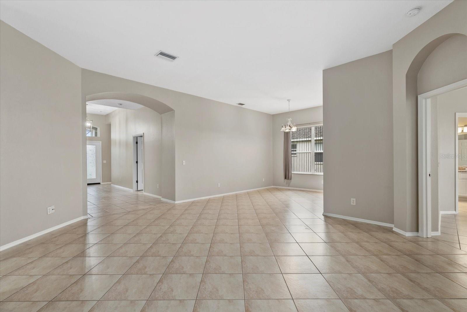 Image 3 of 40 For 7744 Castleisland Drive