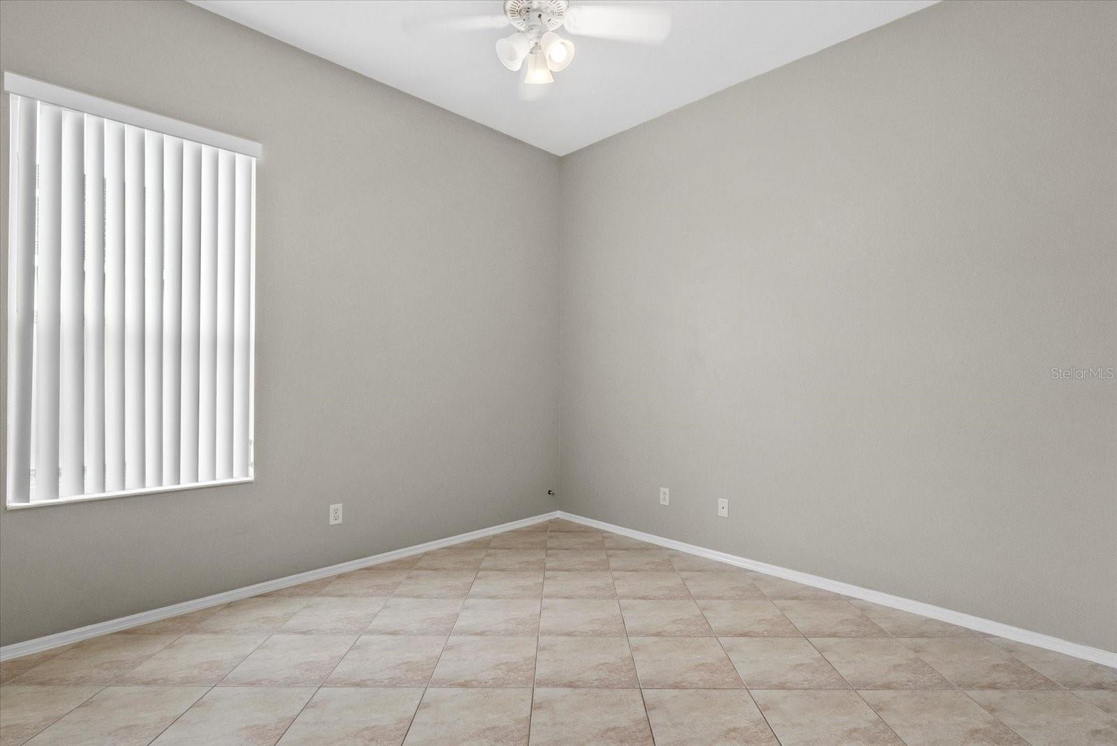 Image 9 of 40 For 7744 Castleisland Drive