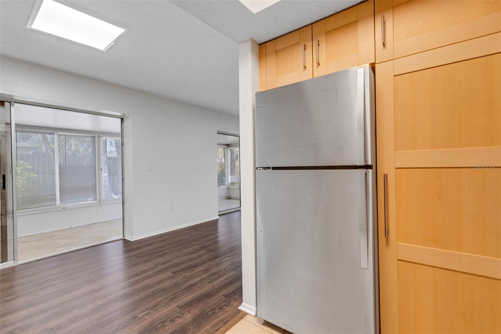 Image 12 of 38 For 5356 Royal Palm Avenue 5356