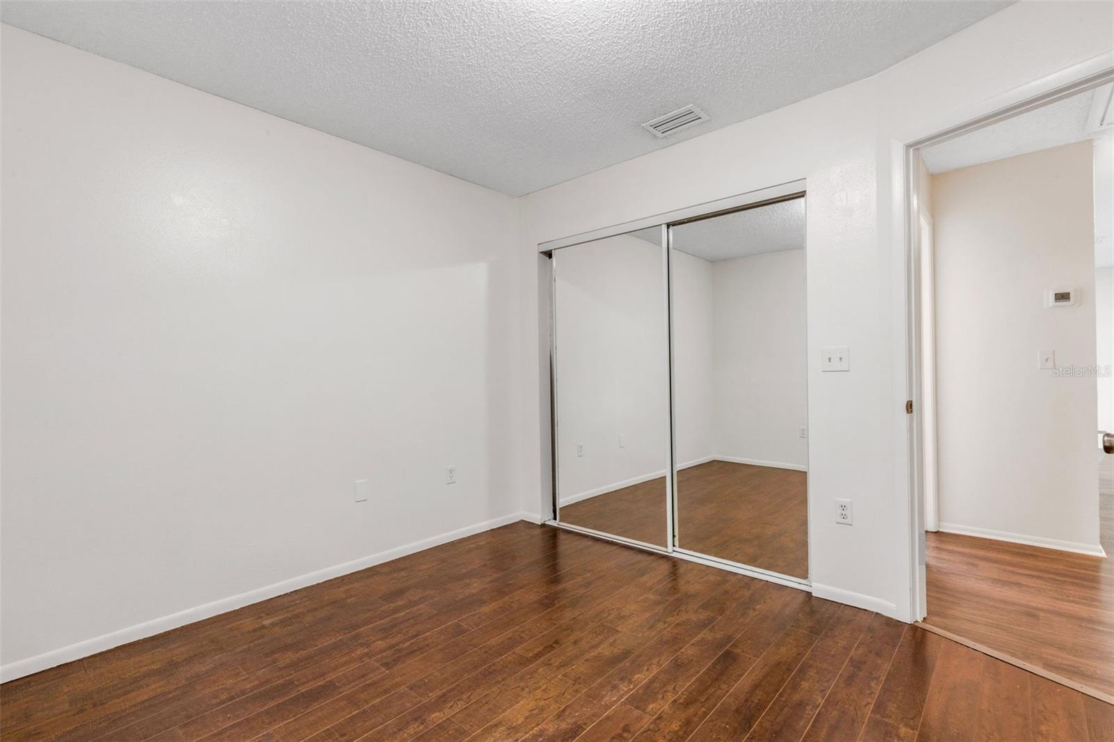 Image 21 of 38 For 5356 Royal Palm Avenue 5356