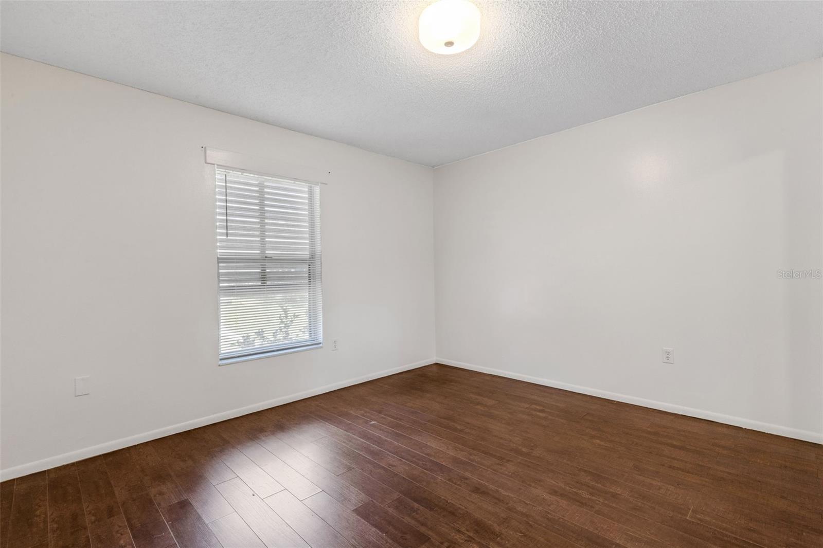 Image 23 of 38 For 5356 Royal Palm Avenue 5356