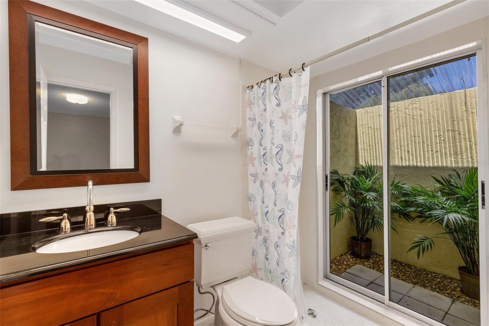 Image 26 of 38 For 5356 Royal Palm Avenue 5356
