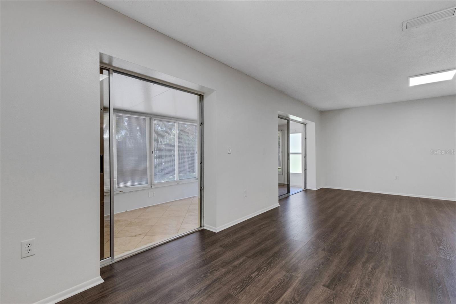 Image 7 of 38 For 5356 Royal Palm Avenue 5356