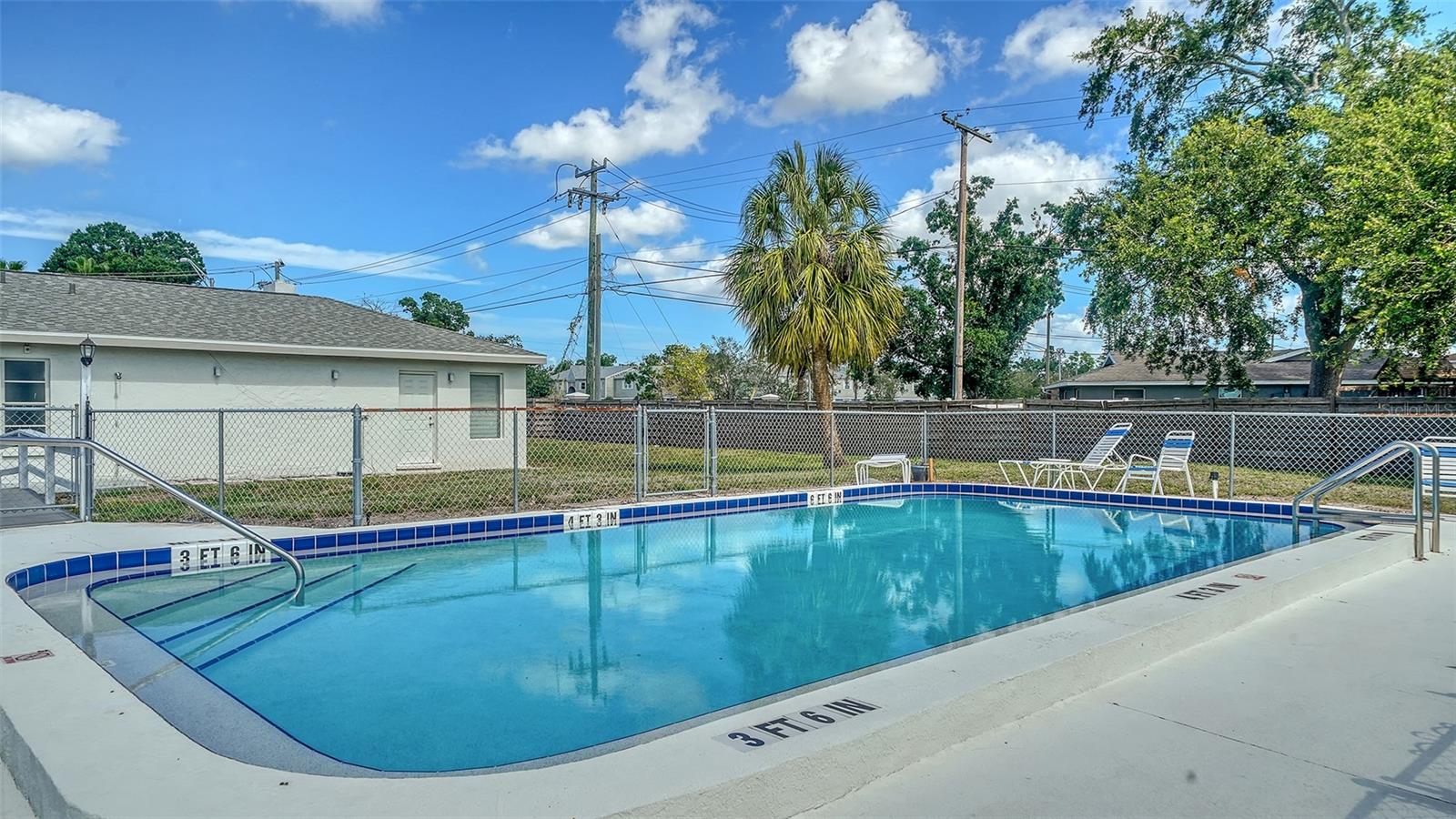 Image 30 of 32 For 946 Beneva Road V26