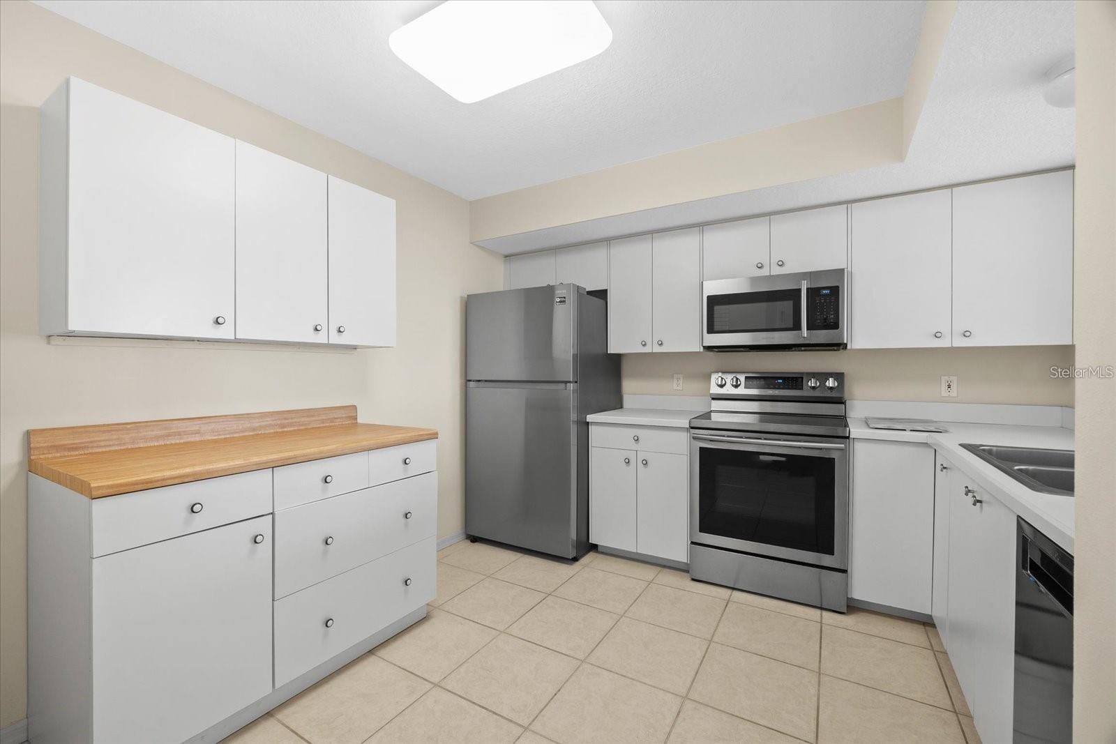 Image 6 of 23 For 2625 Terra Ceia Bay Boulevard 606