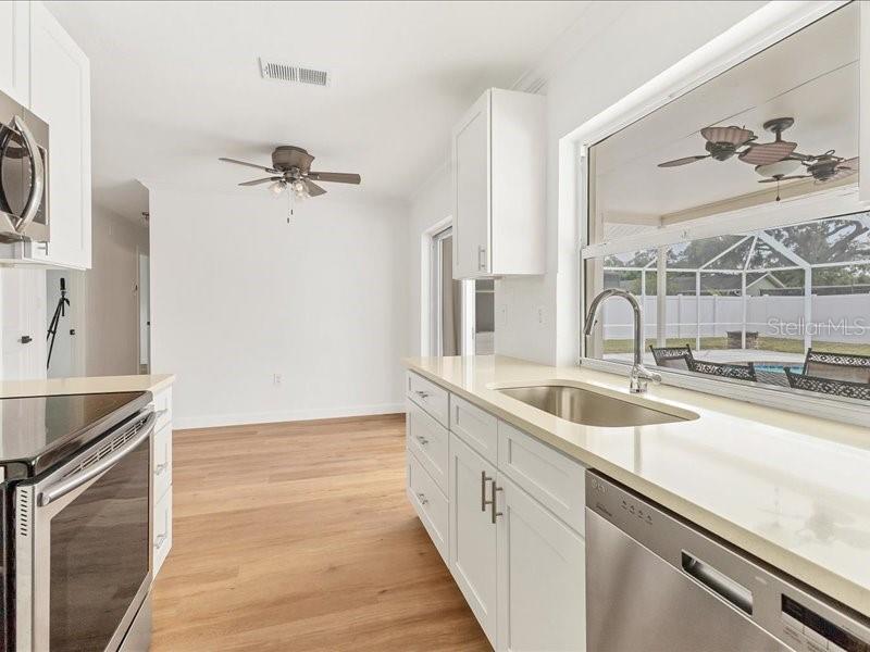Image 11 of 36 For 3328 Kingswood Drive