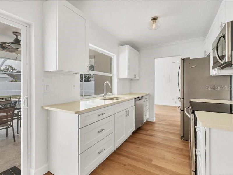 Image 9 of 36 For 3328 Kingswood Drive